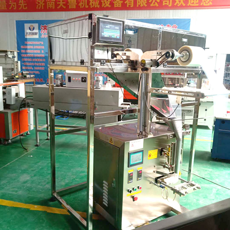 2025八寶粥自動(dòng)包裝機(jī)