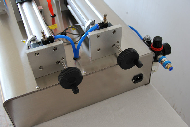 2025 半自動(dòng)雙頭氣動(dòng)膏體灌裝機(jī)第2張